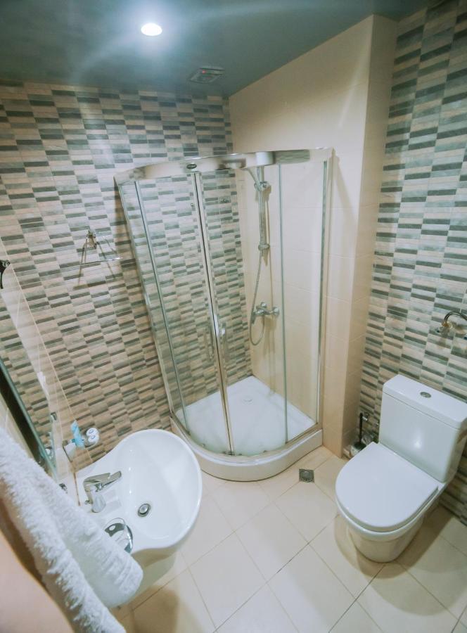 Batumi Orbi Sea View Appartement Buitenkant foto